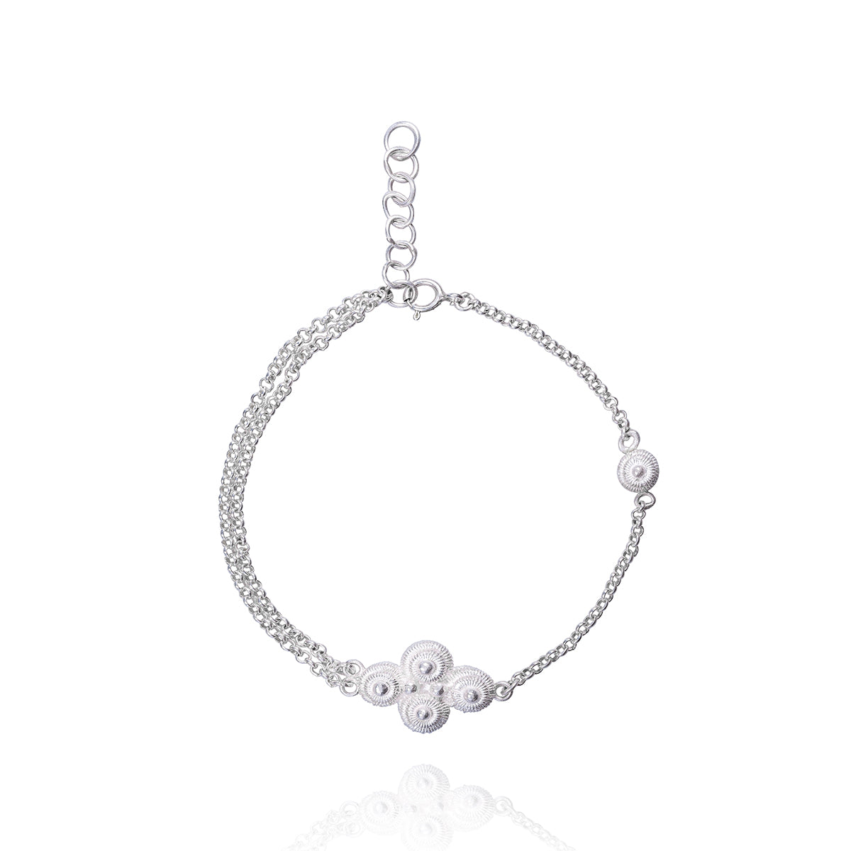 Silver Knots Shaped Bracelet - fareastjewelry