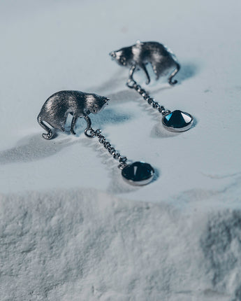 Fareastjewelry,Handmade Earrings,Silver&Crystal,Praying Cat series