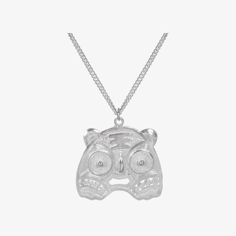 Silver Tiger Necklace - fareastjewelry